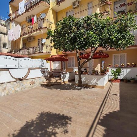 Double Free Parking Anna Verra Cottage Marano di Napoli Exterior photo