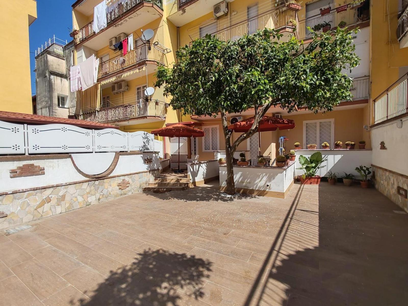 Double Free Parking Anna Verra Cottage Marano di Napoli Exterior photo